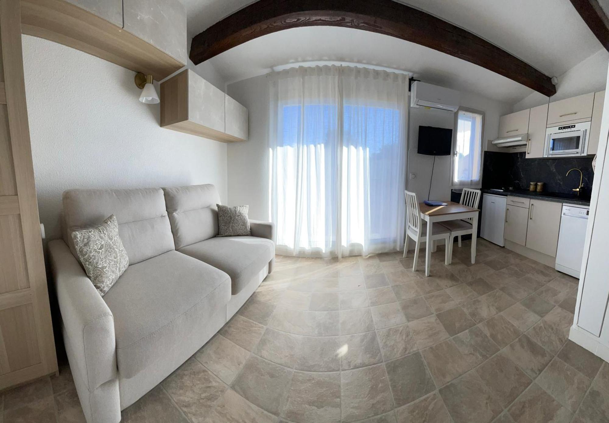 Appartement Pinede Piscine Clim Proche Plage Village Naturiste Agde Exterior photo