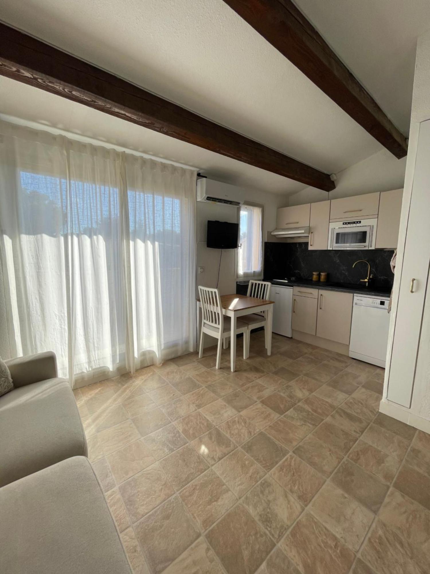 Appartement Pinede Piscine Clim Proche Plage Village Naturiste Agde Exterior photo